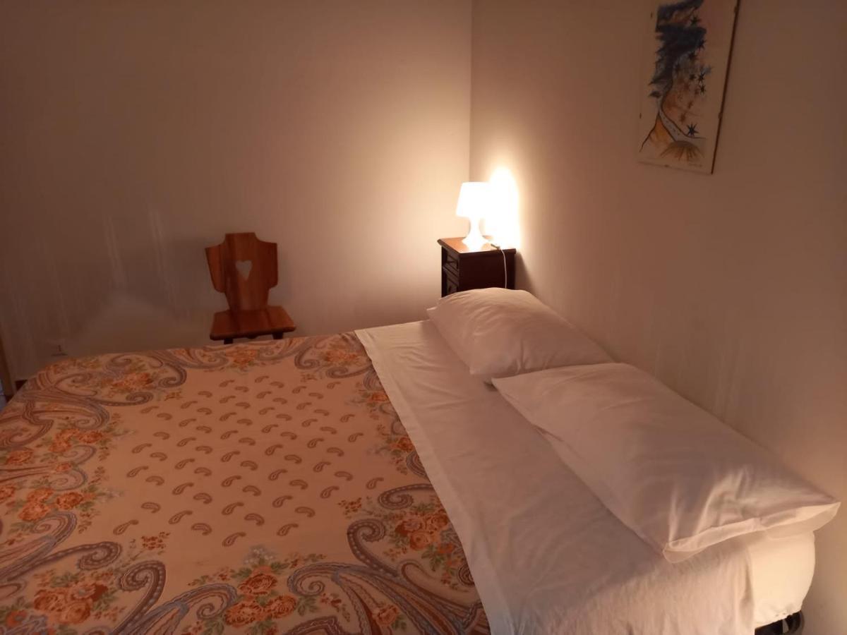 Casa Vacanza Villa Patrizia Follo Alto Екстериор снимка